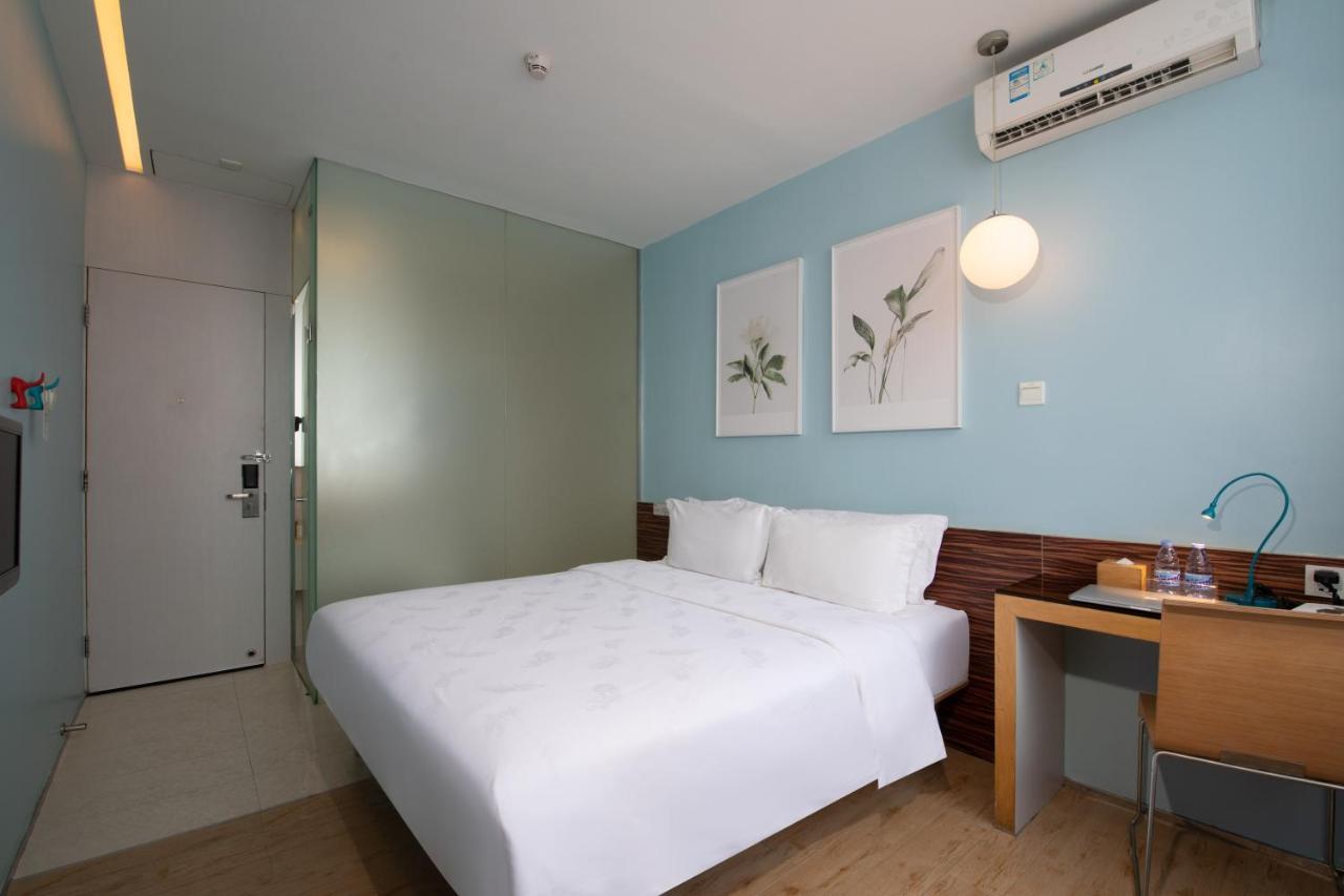 Shenzhen Dongmen Colour Hotel Esterno foto