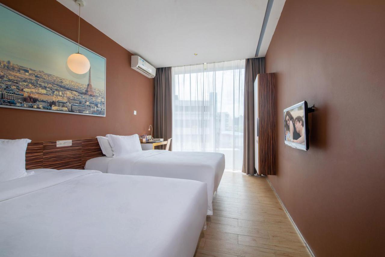Shenzhen Dongmen Colour Hotel Esterno foto